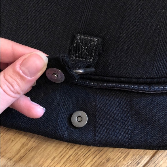 FINAL Thirty-One Free to Be Crossbody - Picture 7 of 8